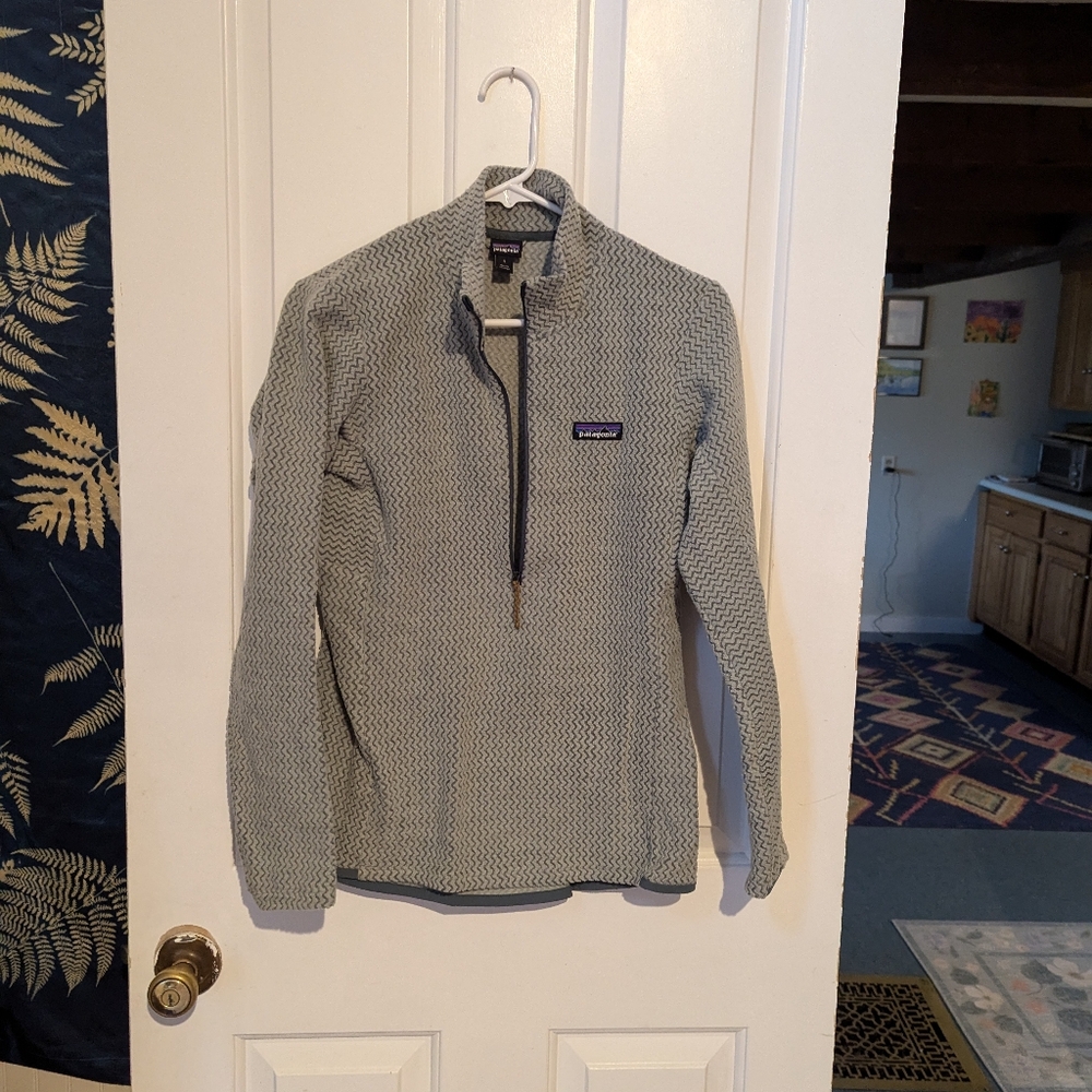 Patagonia R1 Air pullover